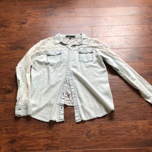 Boutique Button Up
